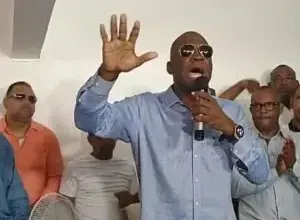 Photo of Video. Cristian Encarnación renuncia del PRM por “racismo y atropellos”; aún no decide a que partido va