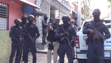 Photo of Detiene más de 15 personas por supuestos delitos en Santiago