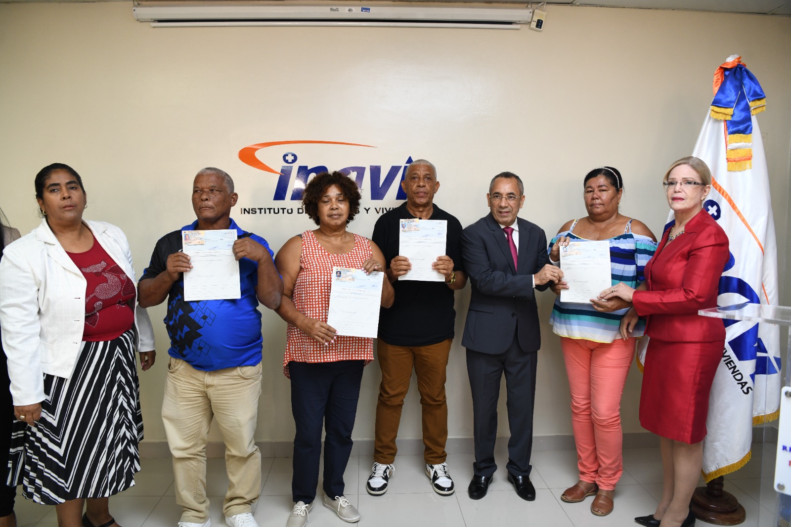 Photo of En seis meses de gestión actual administración del INAVI ha devuelto más de 3 millones de pesos a jubilados del sector público